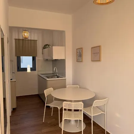 Nikolas Apartment *